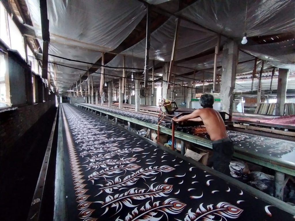 Pabrik Produksi Batik Dinar